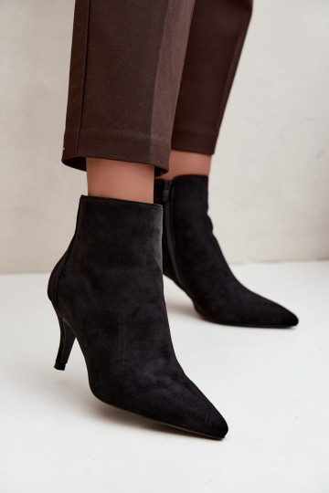 Black faux suede ankle boots with pointed heels Niretta