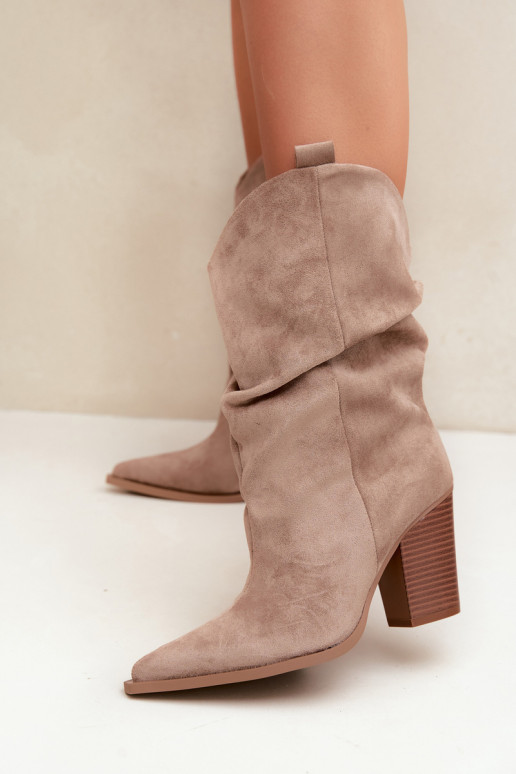 Sand suede ankle boots with ruffles on the column Inela