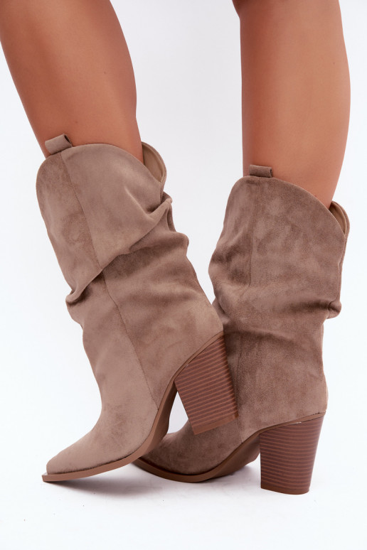 Sand suede ankle boots with ruffles on the column Inela