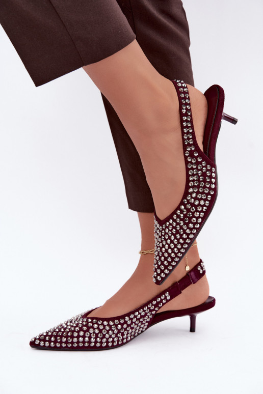 Burgundy women's sandals with studs and a low heel Tai turidden