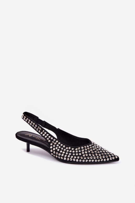 Black women's sandals with studs and a low heel Tai turidden