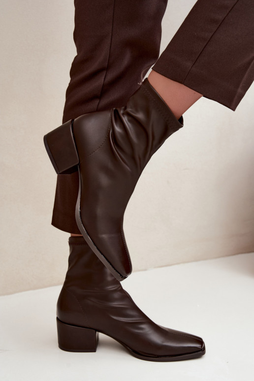 Women's Heeled Ankle Boots Type Klocek Made of Faux Leather in Chocolate Color Rosley