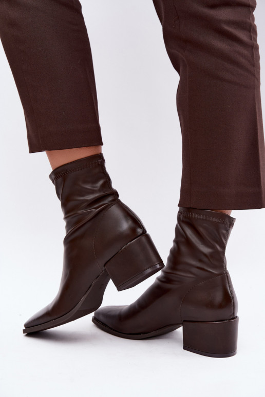 Women's Heeled Ankle Boots Type Klocek Made of Faux Leather in Chocolate Color Rosley