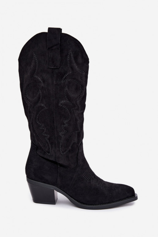 long cowboy-style boots with heels in black color INesly