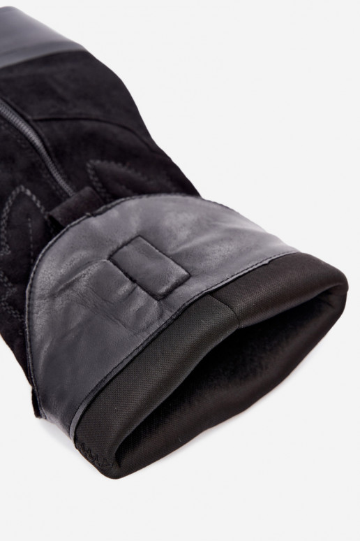 long cowboy-style boots with heels in black color INesly