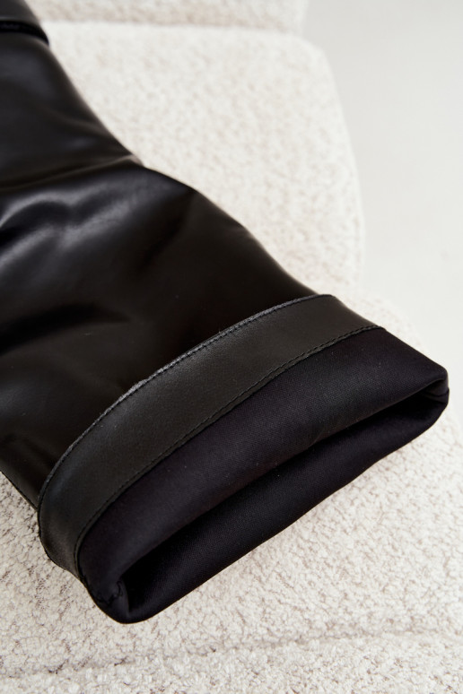 women's knee-high boots with wide heels and decorative stitching in black color Gresa