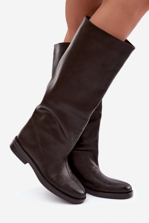 damskie kozaki z szerokimi obcasami i dekoracyjnym haftem w kolorze czekoladowym Gresa