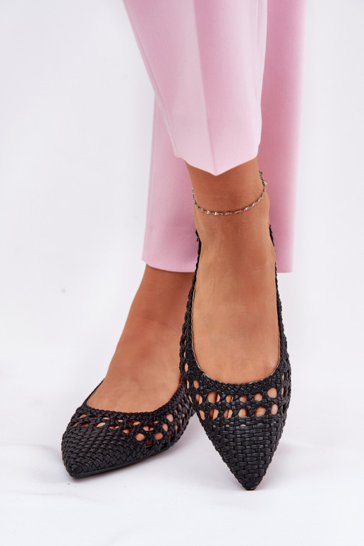 ballet flats with wide heels in black