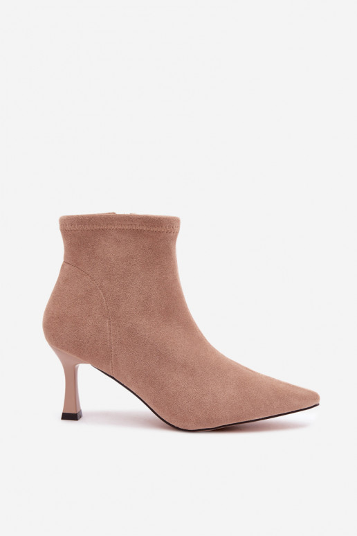 Women's ankle boots on a slim heel with stitching in sand color Clancy
