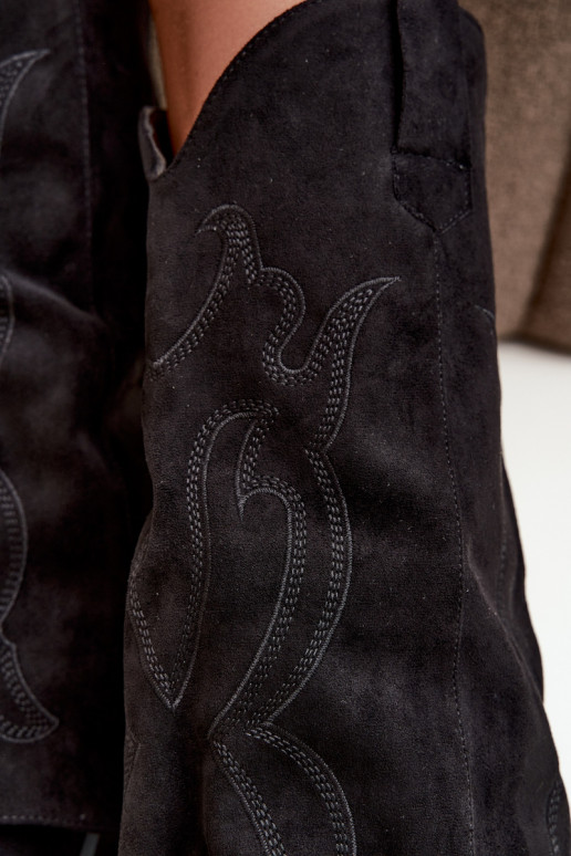 Long cowboy-style boots with heels and stitched shaft in black color Irella