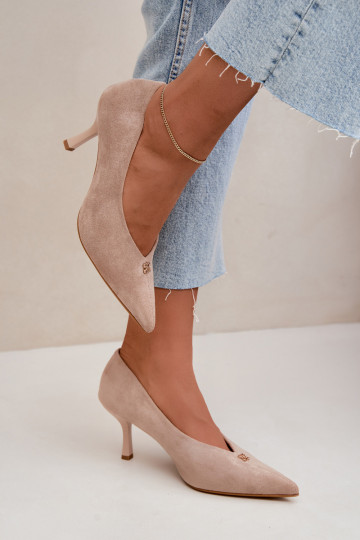 Sandals made of faux suede with gold details in sand color Adessa