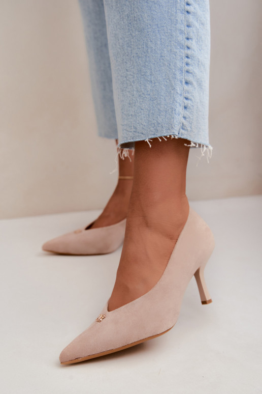 Sandals made of faux suede with gold details in sand color Adessa
