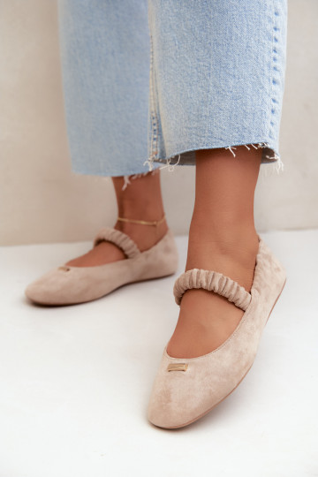Sandals with decorative details in sand color Brinelle 2