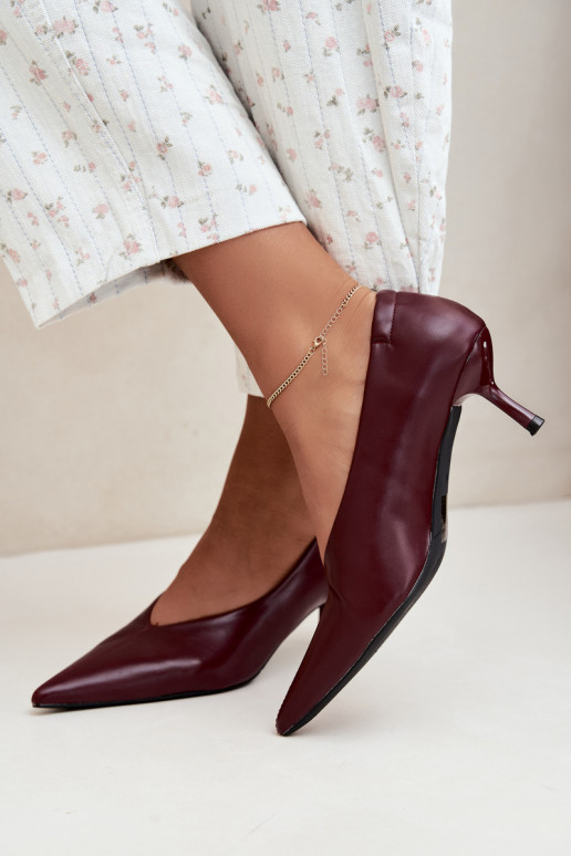 Heels with embroidery and decorative elements in burgundy color Dalis