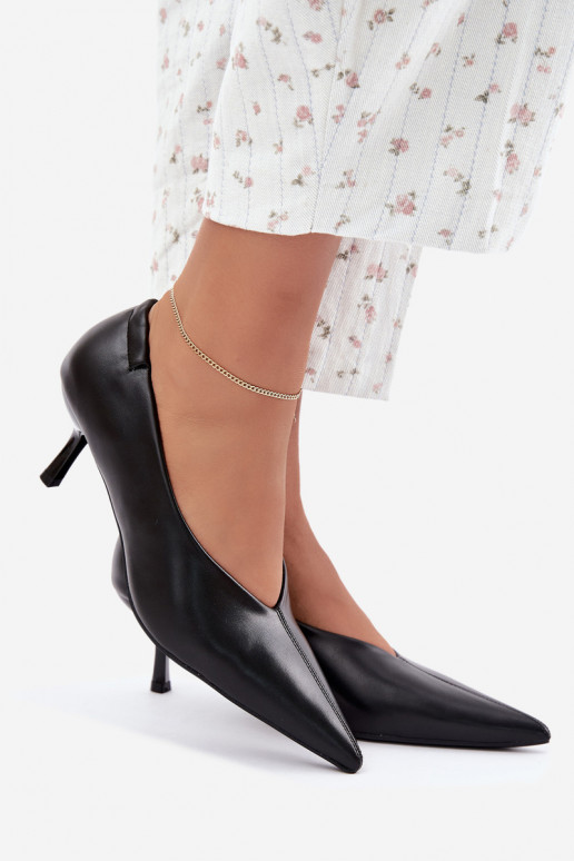 Heels with embroidery and decorative elements in black color Dalis