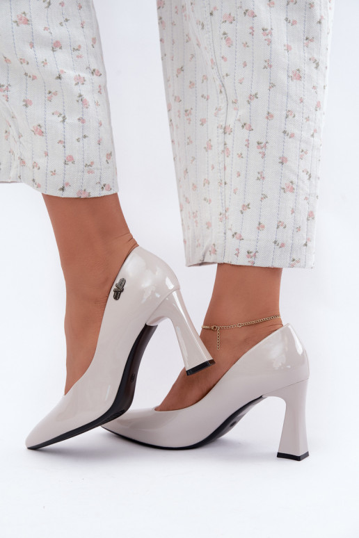 Vinceza 62328 gray patent heels