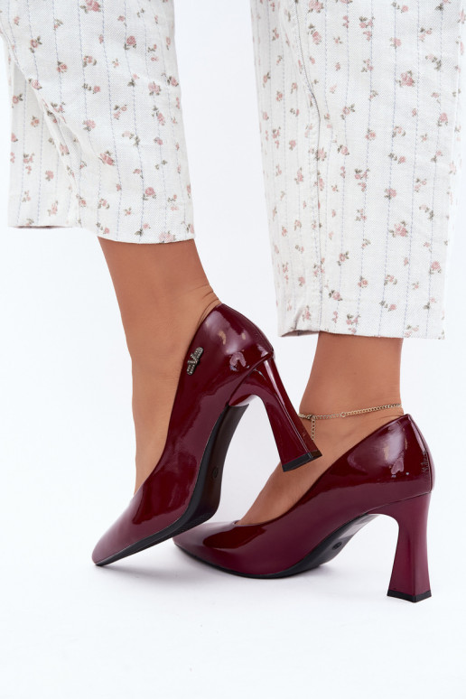 Vinceza 62328 burgundy patent heels