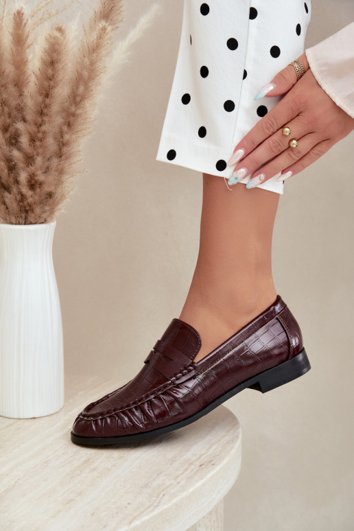 women's moccasins with ruffles and embossed in burgundy Dalmy