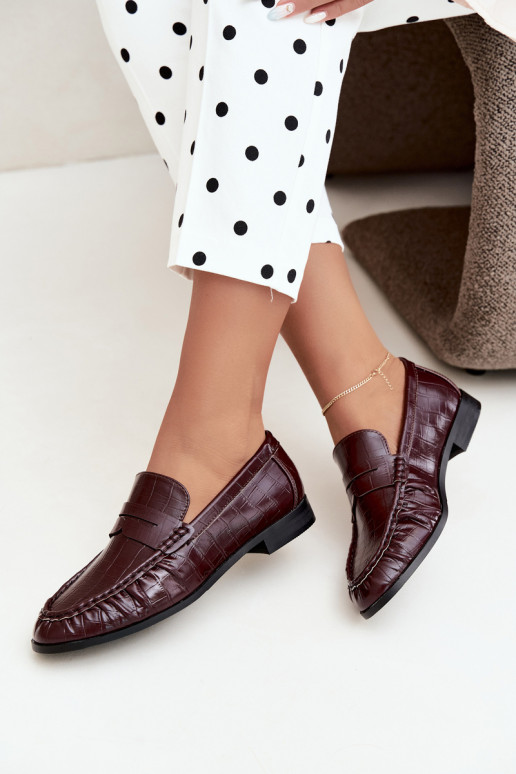women's moccasins with ruffles and embossed in burgundy Dalmy