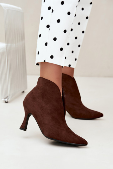 women's ankle boots with cutouts and heels in chocolate Jelya 2