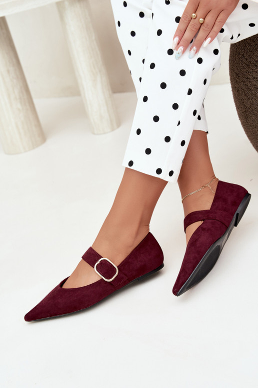 women's ballerinas with straps and buckles in burgundy color Melby
