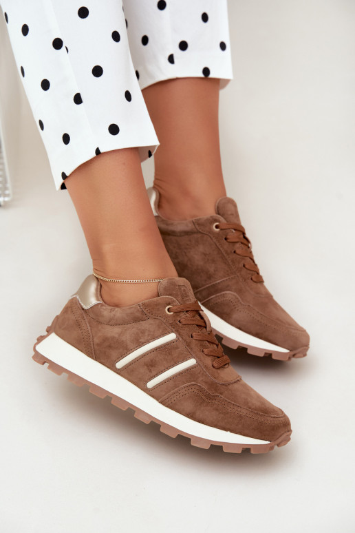 sneakers made of faux suede D&A LR62-7101 in brown color