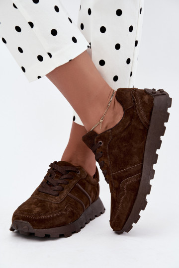 sneakers made of faux suede D&A LR62-7101 in brown color