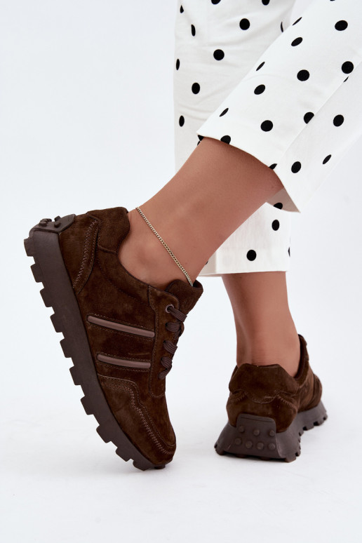 sneakers made of faux suede D&A LR62-7101 in brown color