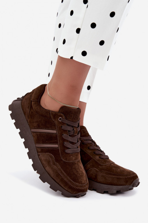 sneakers made of faux suede D&A LR62-7101 in brown color