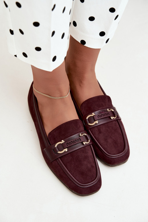 Burgundy moccasins with decorative elements Evelora