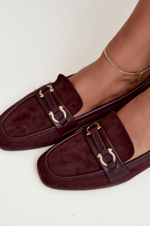 Burgundy moccasins with decorative elements Evelora