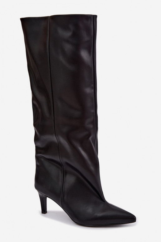 slip-on women's knee-high boots with heels made of faux leather in black color Favra