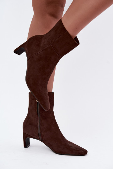 women's ankle boots with heels in brown color Rileya 2