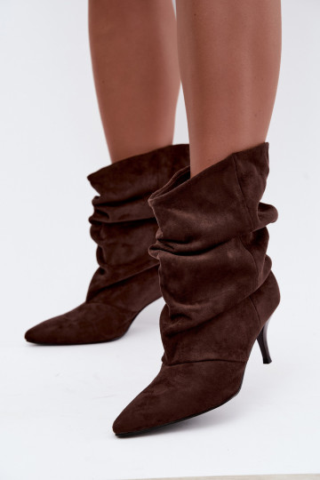 Slip-on women's slouchy ankle boots with slim heels in chocolate color Harissa 2