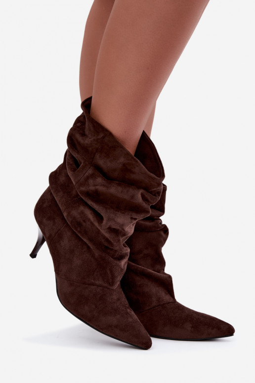 Slip-on women's slouchy ankle boots with slim heels in chocolate color Harissa