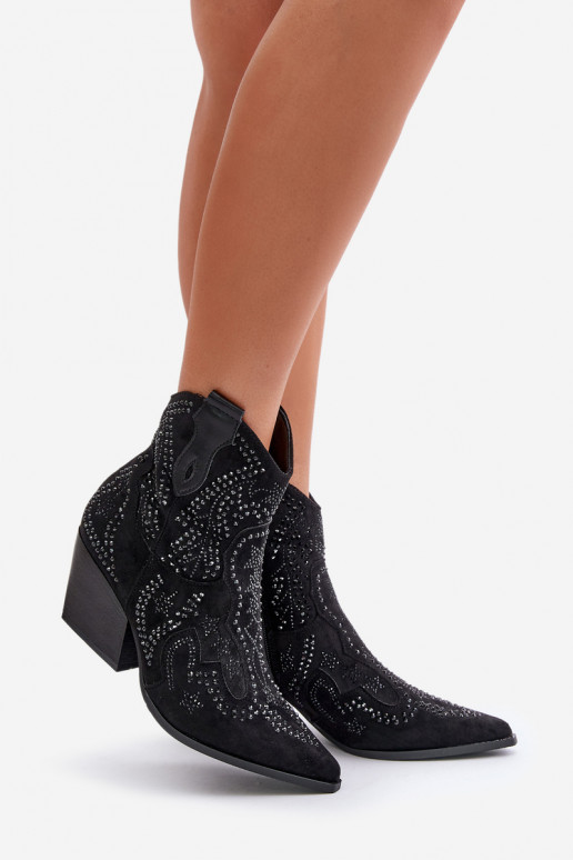Decorated cowboy-style ankle boots in black Kaivina