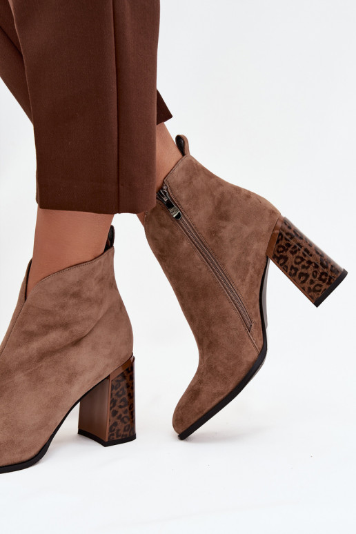 Faux suede ankle boots with insulation in sand Zivella