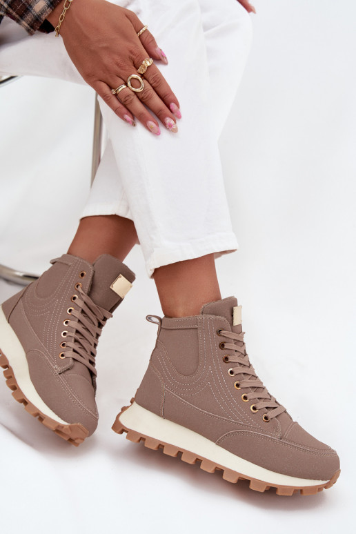 Insulated women's shoes on platform Tai turirivira beige
