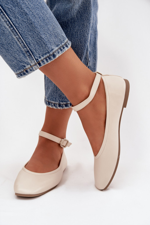 Sand-colored ballerinas with straps and buckles Janelor