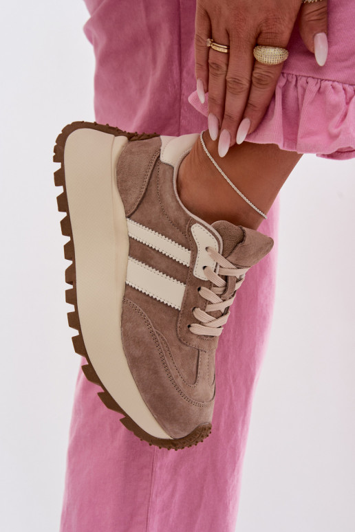 Sand-colored sneakers made of faux suede with platform D&A GR61-5986
