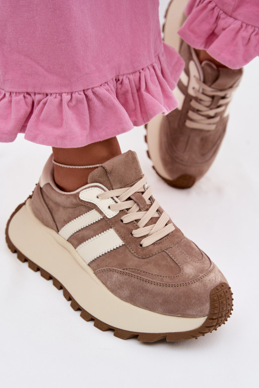 Sand-colored sneakers made of faux suede with platform D&A GR61-5986