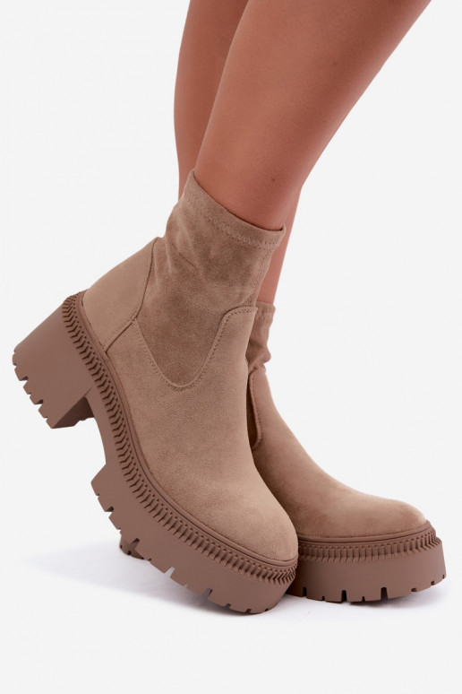 women's ankle boots with chunky heels and platform made of faux suede sand Elvianne