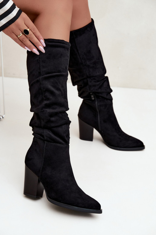 women's knee-high boots with heels and curved upper in black Ismera