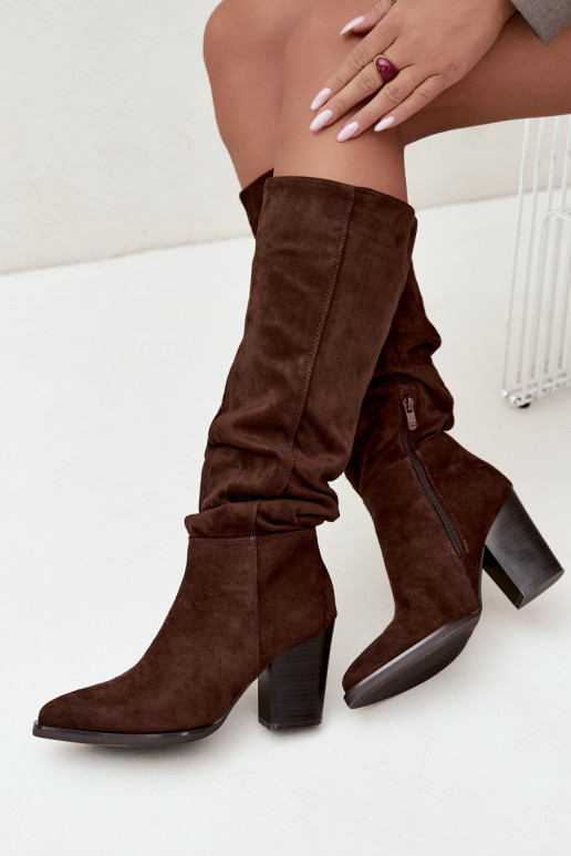 women's knee-high boots with heels and curved upper in brown Ismera