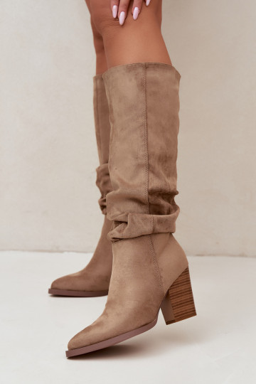 women's knee-high boots with heels and curved upper in sand Ismera
