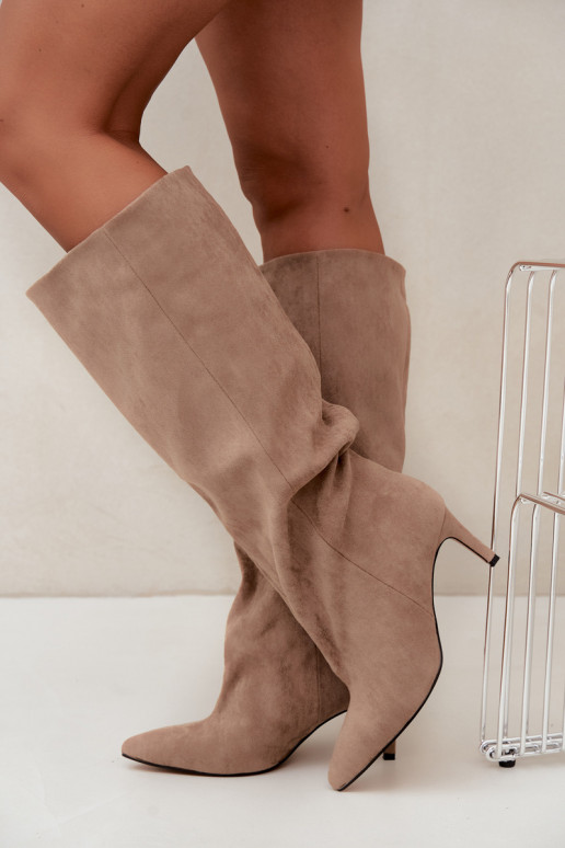 slip-on women's knee-high boots with heels in sand Favra