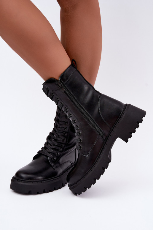 ankle boots with decorative elements in black faux leather Kalindra