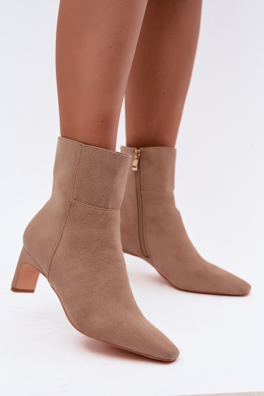women's ankle boots with heels in sand Rileya