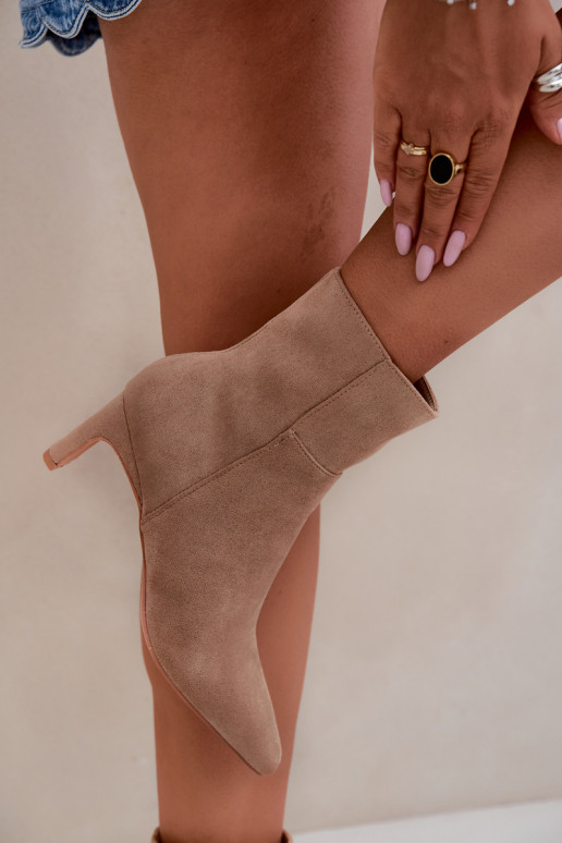 women's ankle boots with heels in sand Rileya