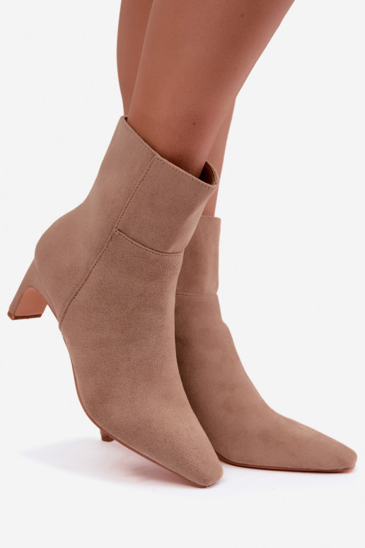 women's ankle boots with heels in sand Rileya